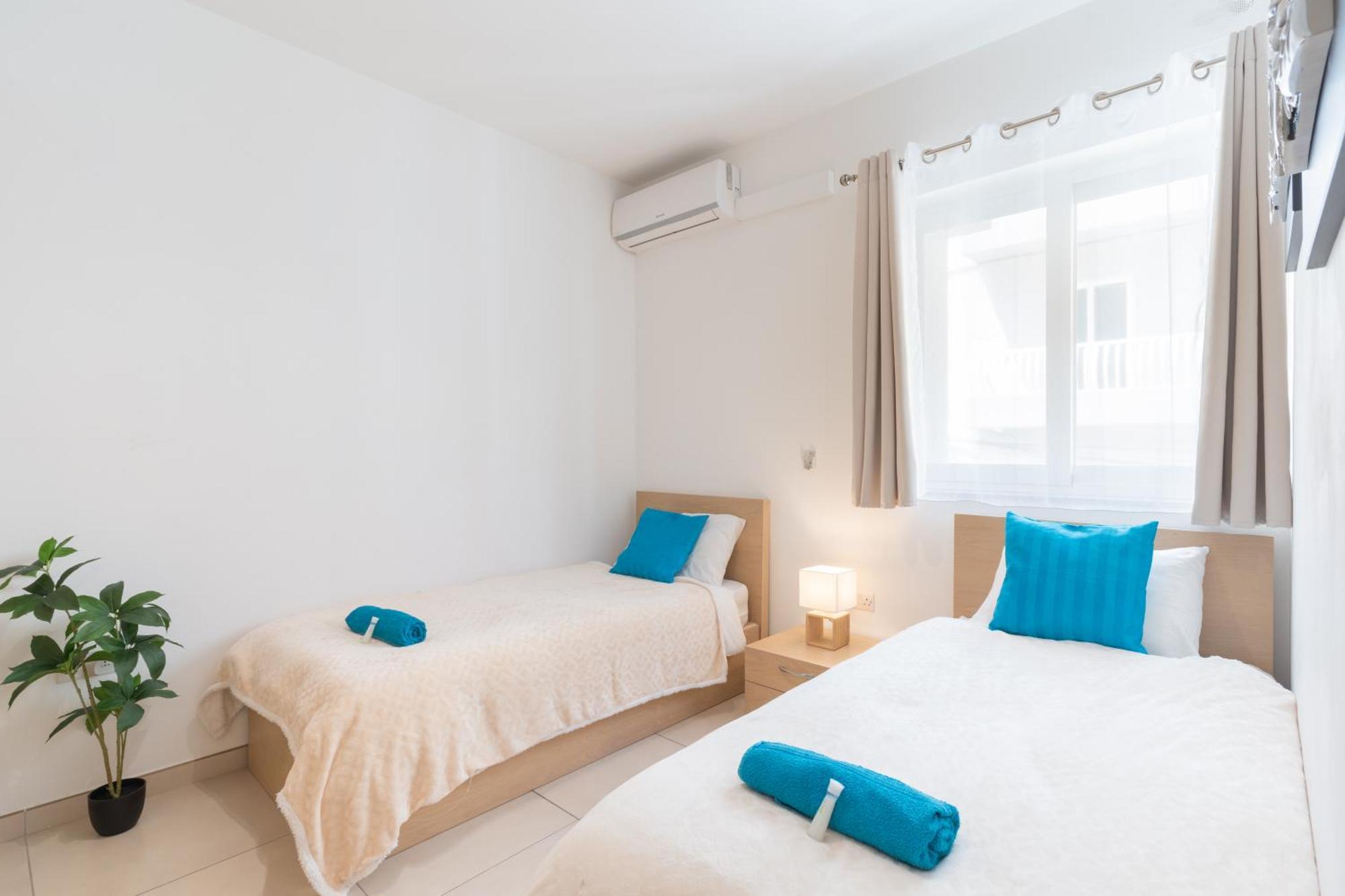 2 Bedroom In Central St Julians Prime Location In Paceville Apt 3 By Vaganza Saint Julian's 外观 照片